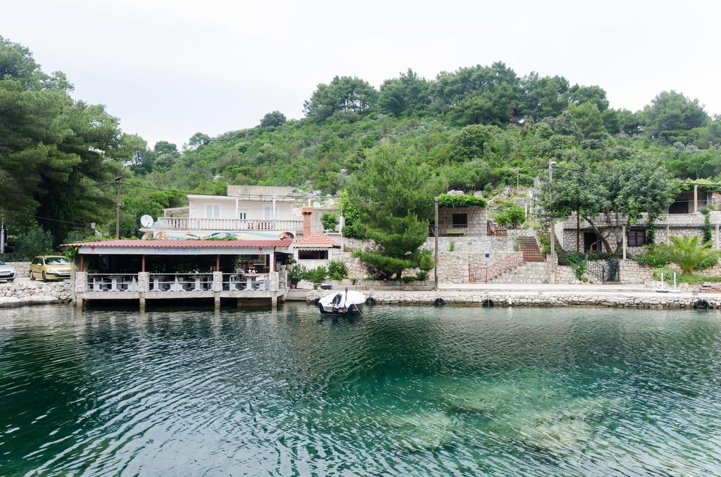 Apartments Porto Della Vita Okuklje Exterior photo