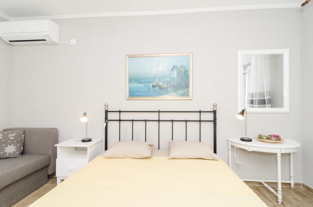 Apartments Porto Della Vita Okuklje Exterior photo